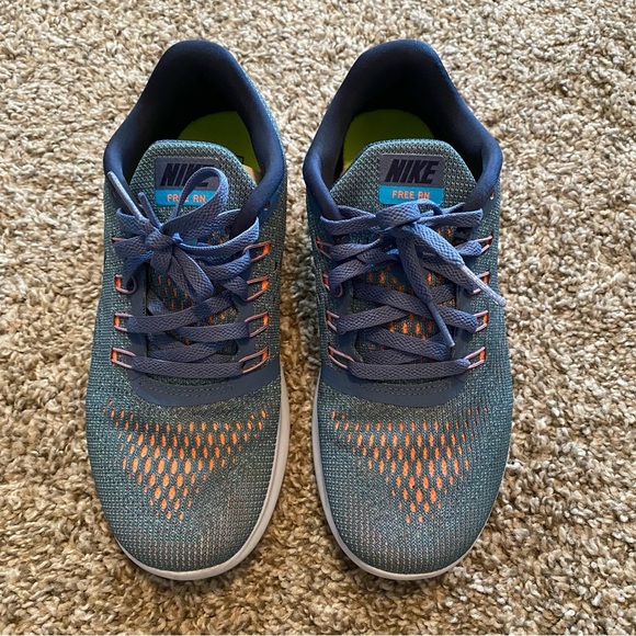 Nike Blue Running Sneakers Size 6 - Picture 2 of 8